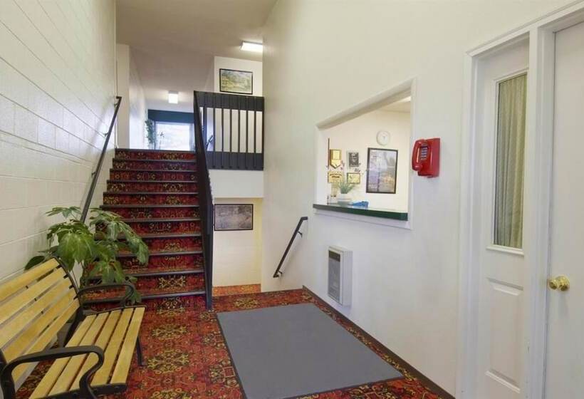 מוטל Americas Best Value Inn Laramie