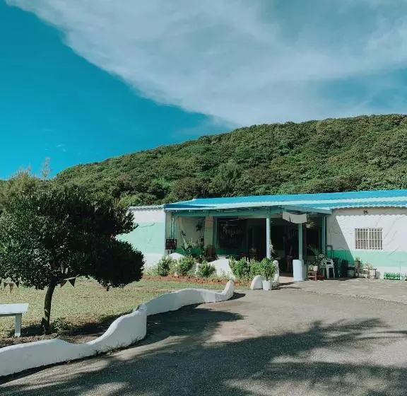 تختخواب و صبحانه 墾點心 Kenting Dessert 背包民宿