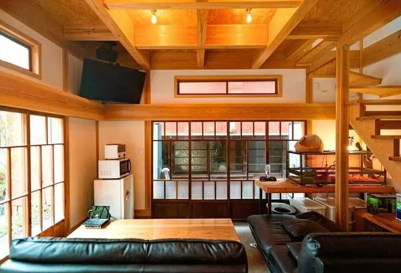 Kichinya Yagoro Hostel