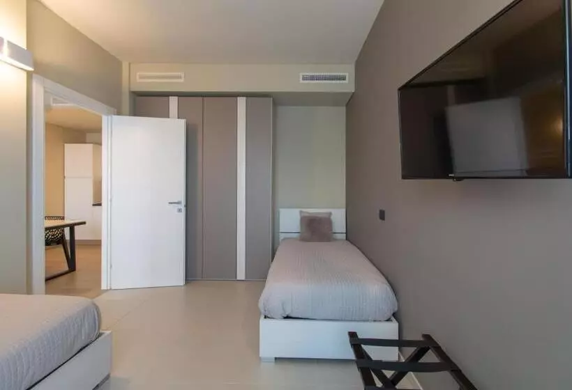 Atmosfera Apartments & Suites