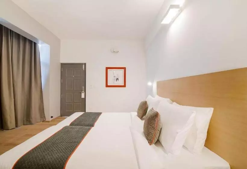 Hotelli Super Townhouse Srm Kuppakonam Pudur