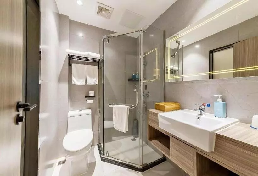 Hotelli Starway