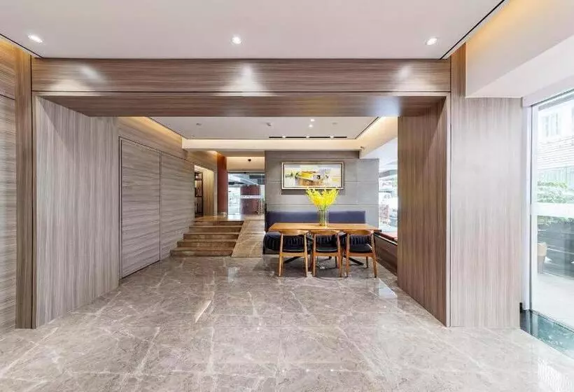 Hotelli Starway