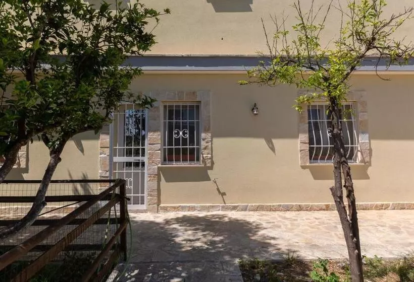 Villa Adele B&b