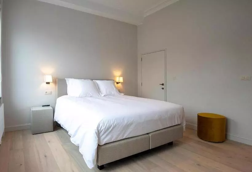 Bed & Breakfast Jezuietenplein 21