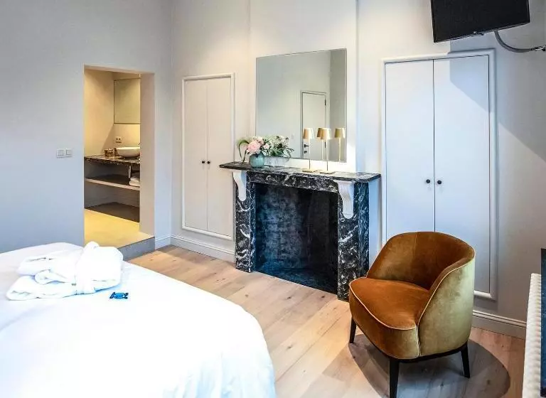 Bed & Breakfast Jezuietenplein 21