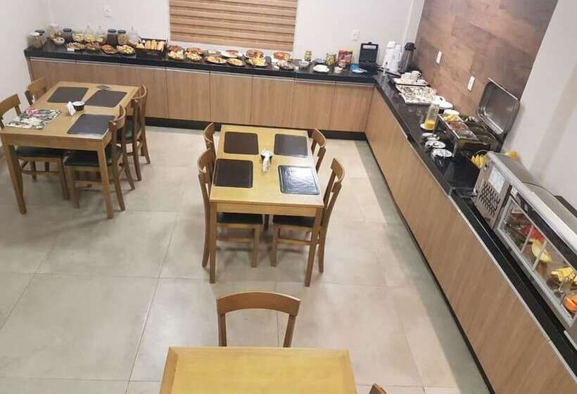 فندق Imperial De Carangola