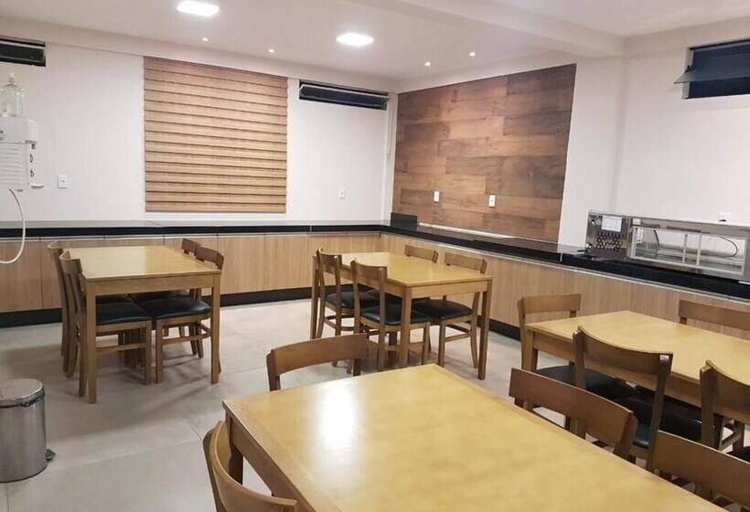 فندق Imperial De Carangola