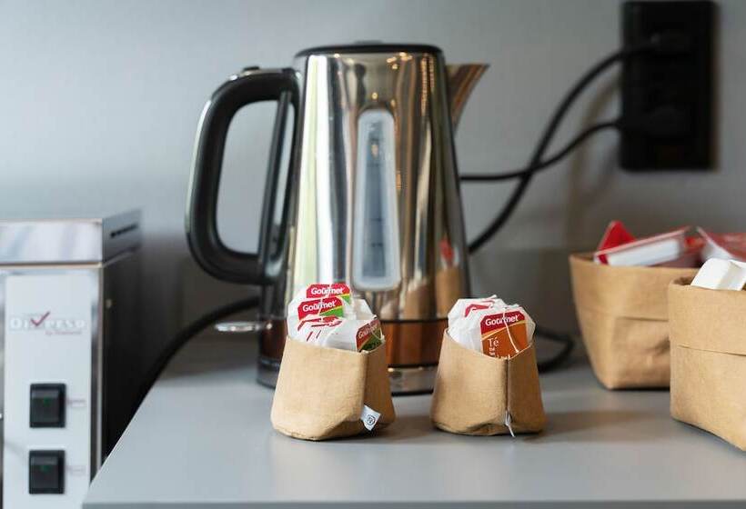 هتل Nest Style Valencia