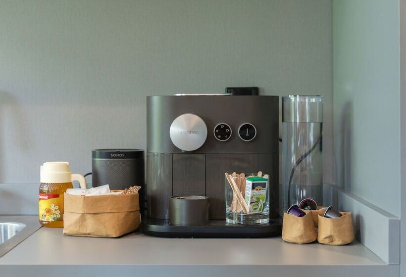 هتل Nest Style Valencia