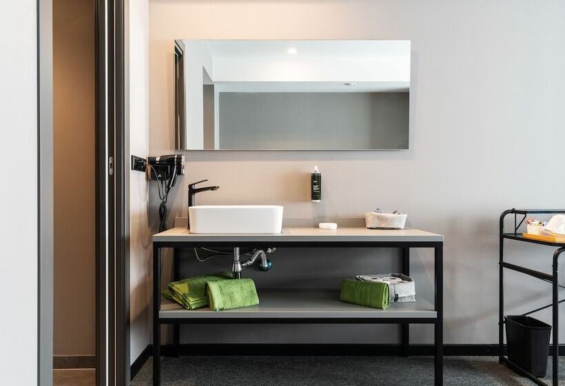 هتل Nest Style Valencia