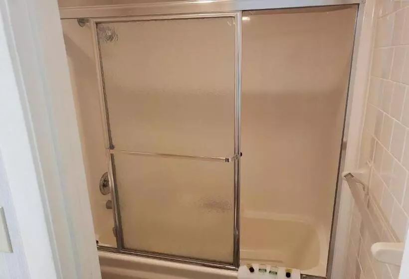 Motelli OYO Hotel Whitely City Hwy 27 KY