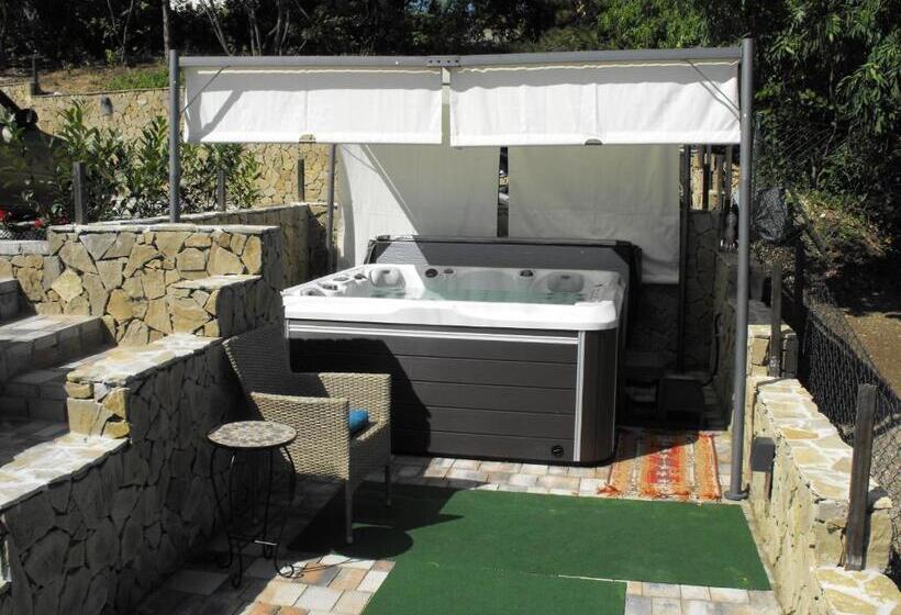 Pensjonat Ezüsthíd Apartman