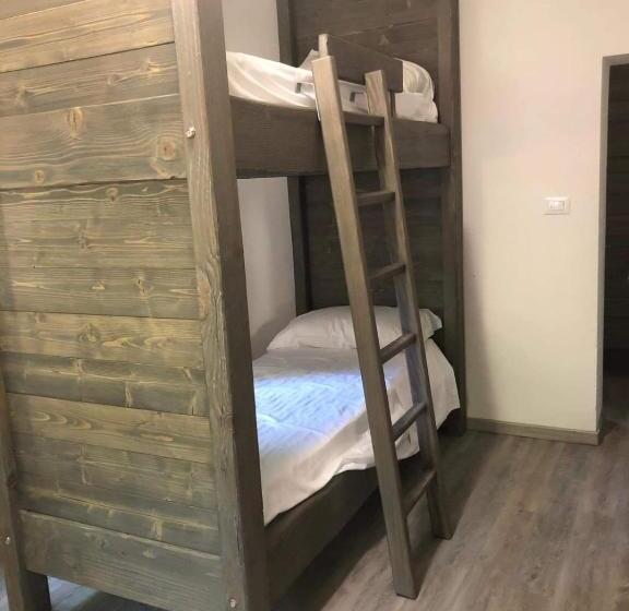 ユースホステル Casa Delle Guardie Rifugio