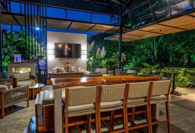 Noah S Forest Hotel By Tifakara