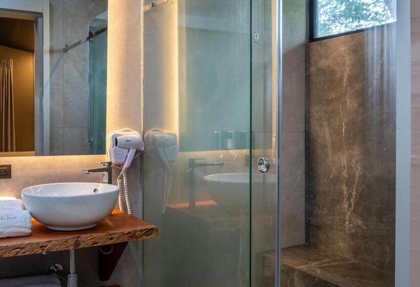 Noah S Forest Hotel By Tifakara