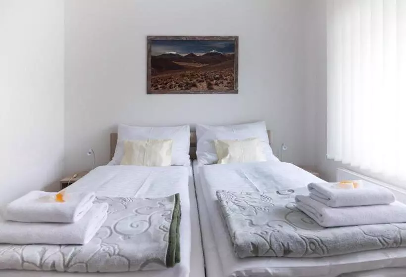 Majatalo A Studio Veselka Litomyšl