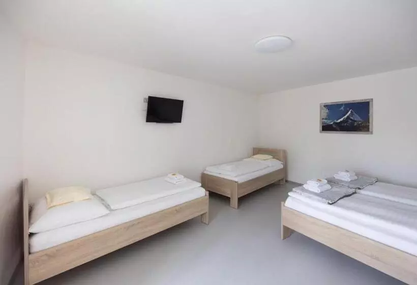 Majatalo A Studio Veselka Litomyšl