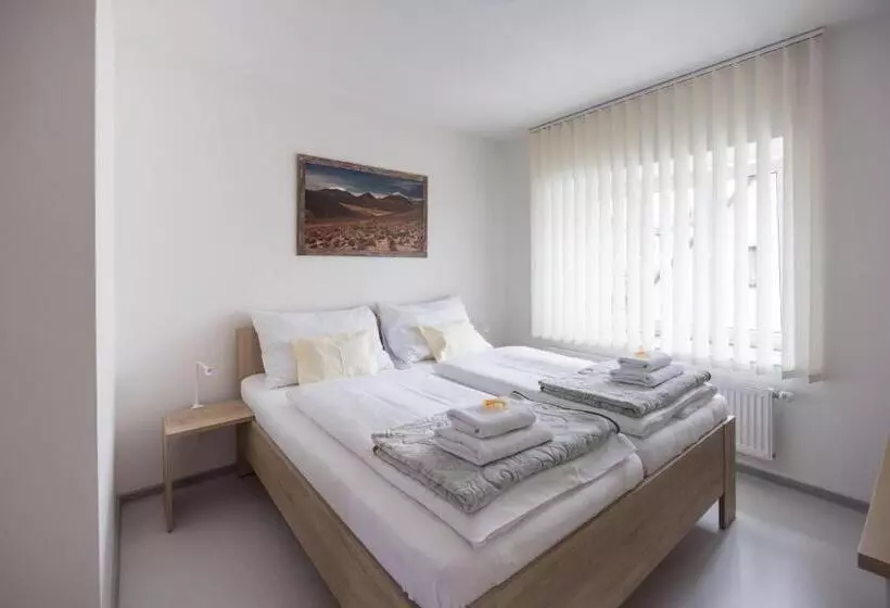 Majatalo A Studio Veselka Litomyšl