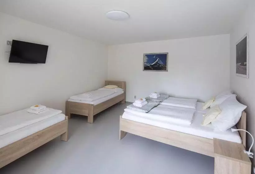 Majatalo A Studio Veselka Litomyšl