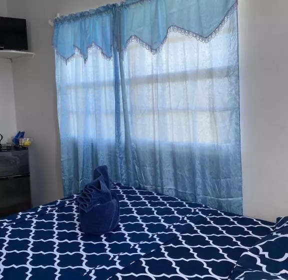 ペンション Beverley's Guest House, Nevis