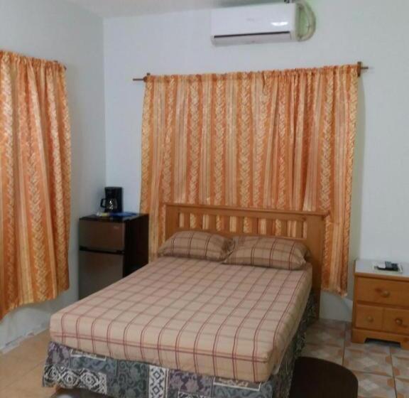 Pension (Hôtel basse catégorie) Beverley's Guest House, Nevis