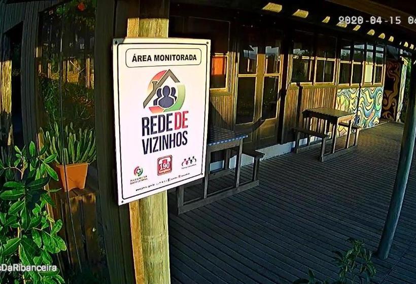 پانسیون Pausa Cabanas