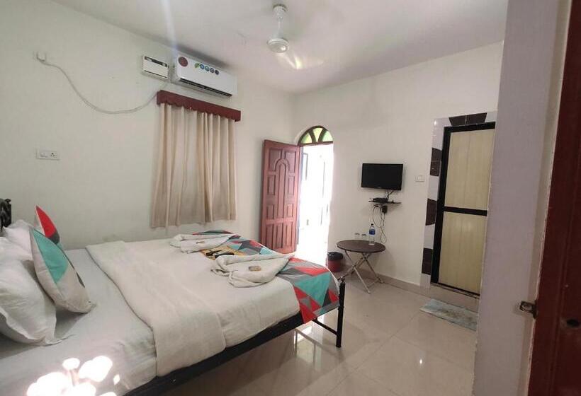 Пансион Rj14 Accommodations At Baga Beach