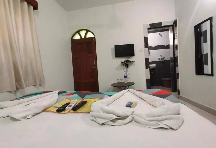 Pension  Rj14 Accommodations At Baga Beach