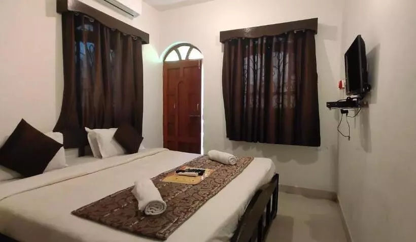 Pension  Rj14 Accommodations At Baga Beach