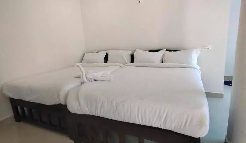 Pension  Rj14 Accommodations At Baga Beach