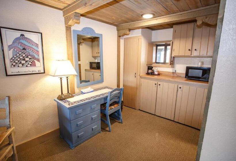 فندق صغير Chama Trails Motel