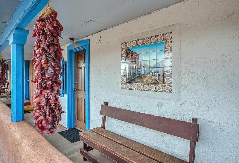 فندق صغير Chama Trails Motel