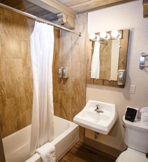 فندق صغير Chama Trails Motel