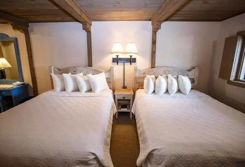 Retkeilymaja Chama Trails Motel