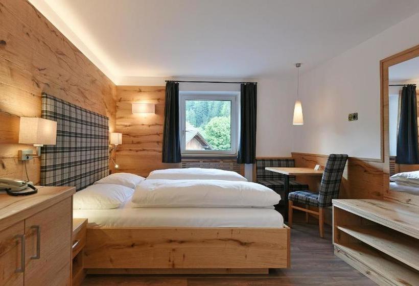 تختخواب و صبحانه Garni Vanadis