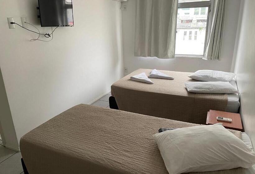 ホテル San Carlos