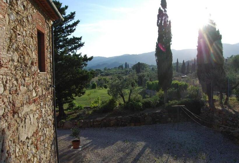 בית מלון כפרי Villa Sara