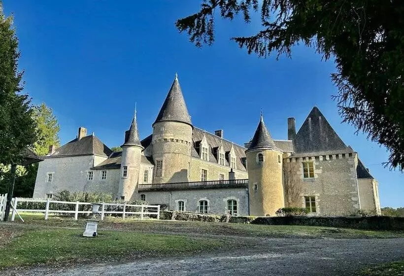Majatalo Château Des Feugerets