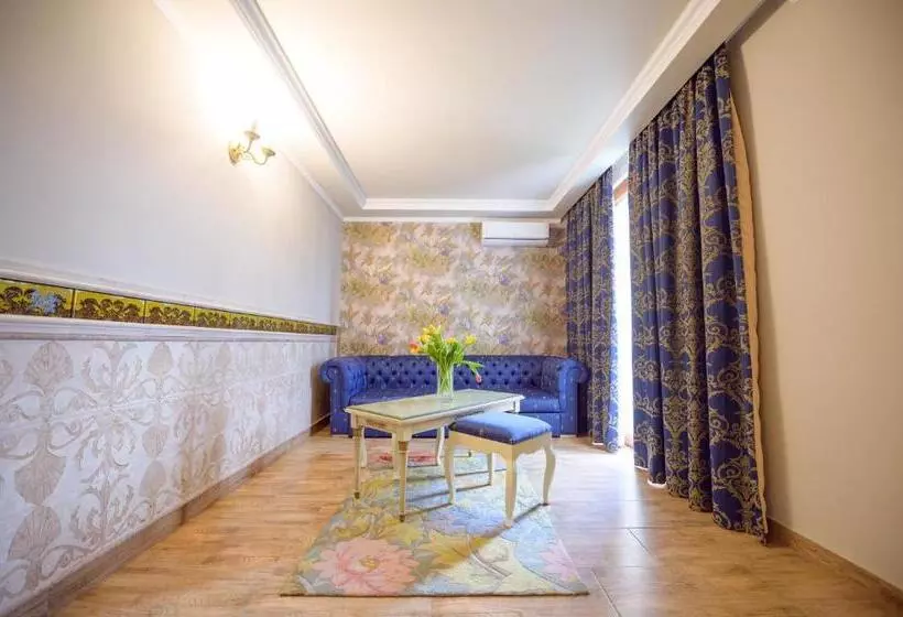 Hotel Iris Mimoza