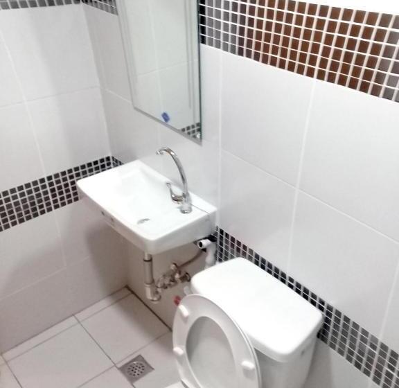 Airport Poddotel Inc