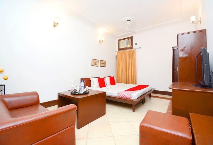 호텔 Oyo 37208 Dlm Valley Resorts