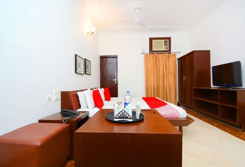 호텔 Oyo 37208 Dlm Valley Resorts