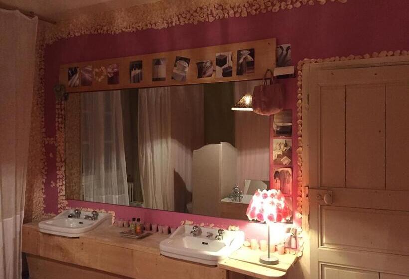 بنسيون Comptoir D Aubrac