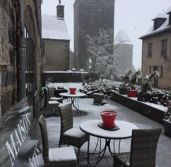 بنسيون Comptoir D Aubrac