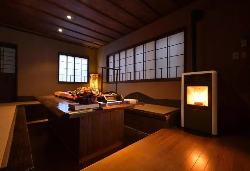 Ryokan Akari No Yado Okabe