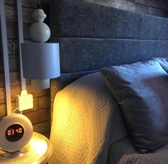 هاستل The Coach And Horses Of Compton