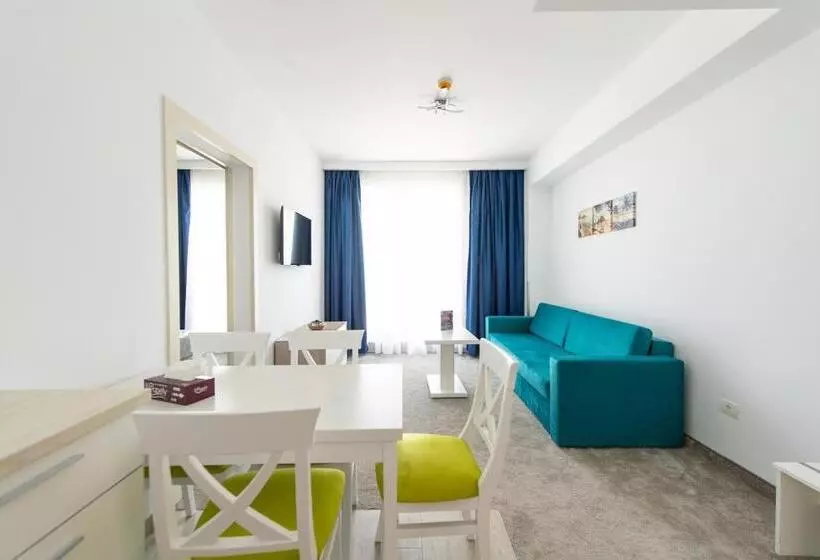 Zip Apartments