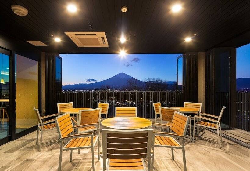 בית מלון כפרי Clad