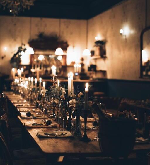 בית מלון כפרי The Crooked Swan